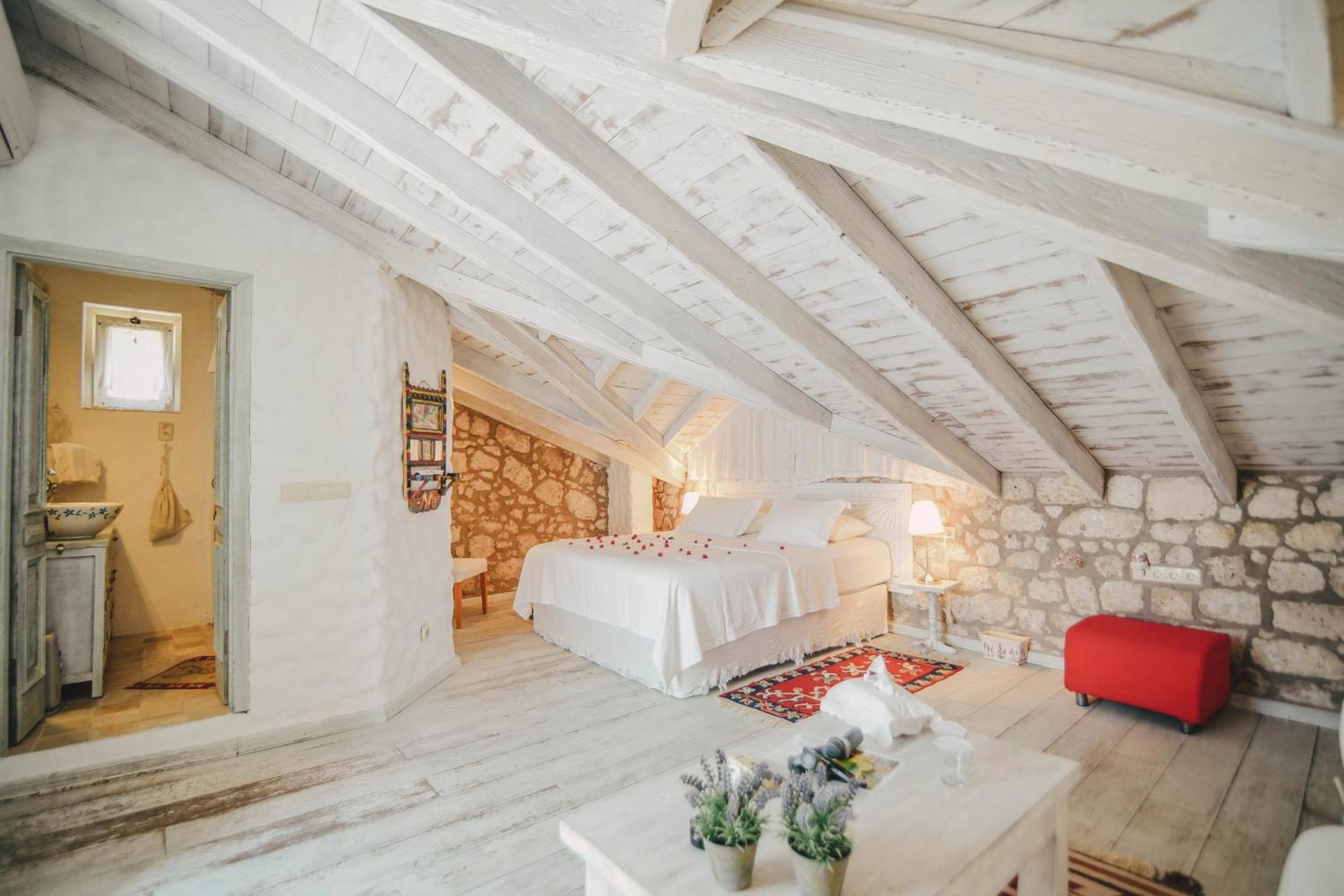 Yukari Sokak Vip Butik Otel Alaçatı Buitenkant foto