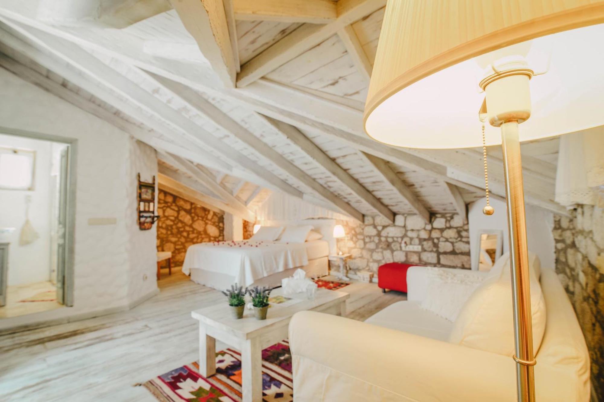 Yukari Sokak Vip Butik Otel Alaçatı Buitenkant foto
